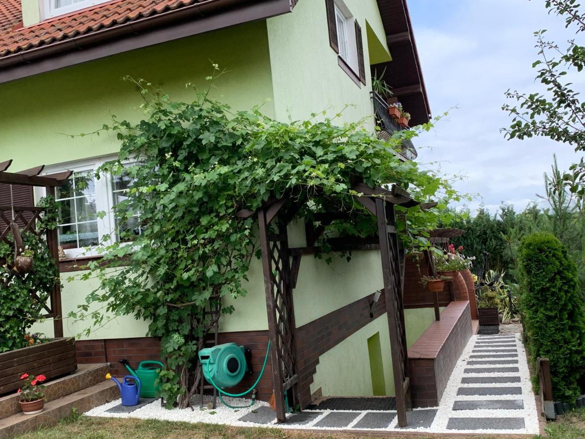 Kanarek Ustka Exteriér fotografie