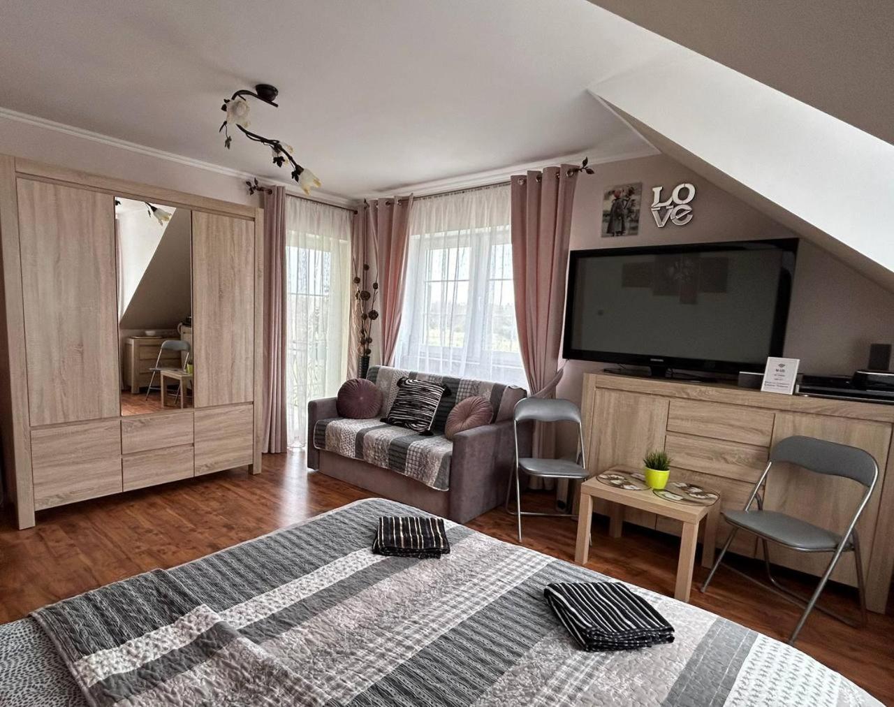 Kanarek Ustka Exteriér fotografie